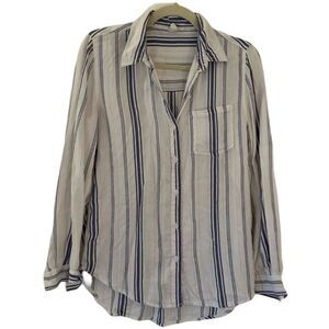 Beach lunch lounge Button-down Shirt